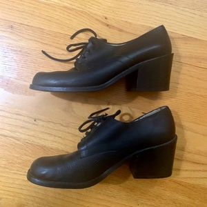 Kenneth Cole Leather Block Heel